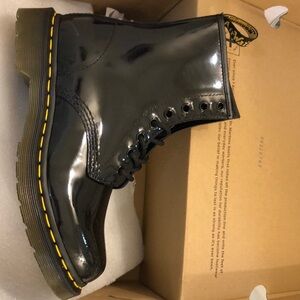 Doc Martens brand new still in box size 7 . Make me an offer